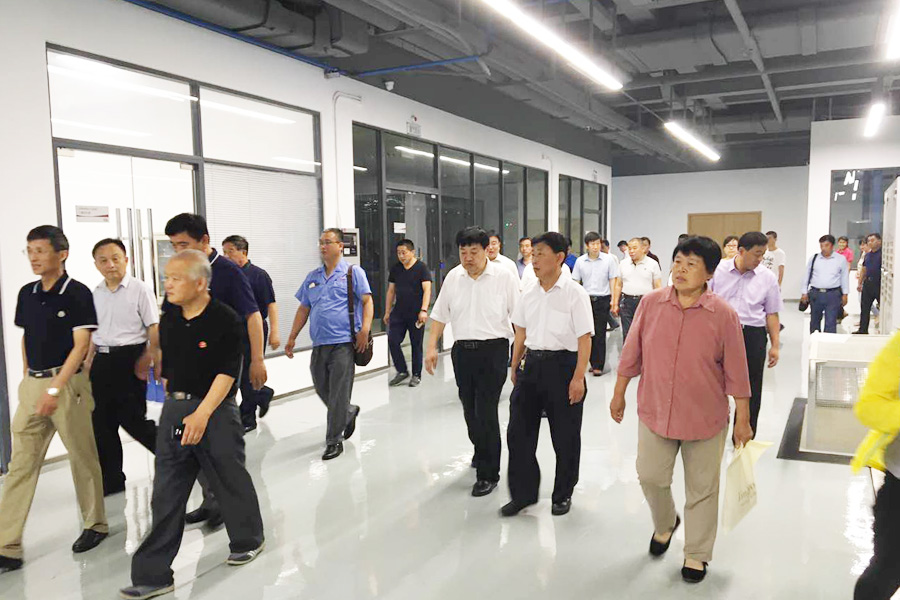 我县召开全县劳模学习孔祥存精神座谈会
